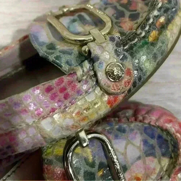 Anne Klein Colorful Floral Faux Snake Leather Driving Flats Slip On Shoes Size 6 - Picture 9 of 11